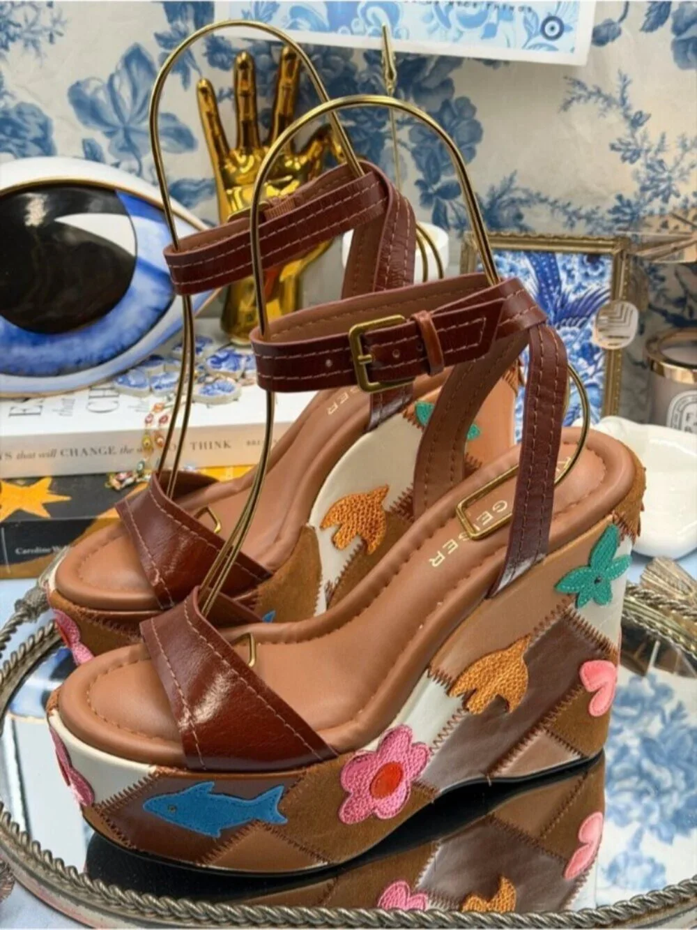 🆕 KURT GEIGER LONDON 🧿 NWOB Patchwork Platform Wedge Heel, Brown - Sz 37 US 7